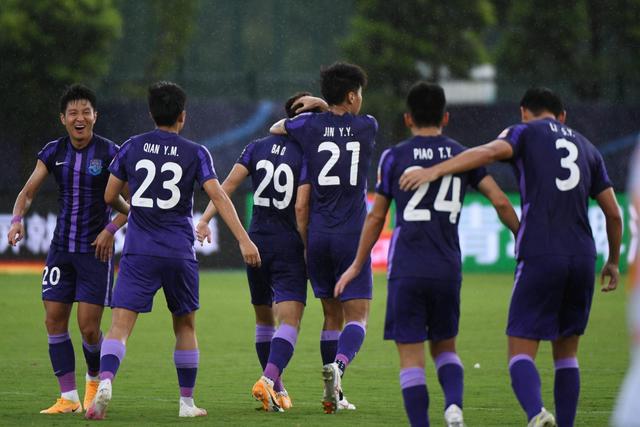 潘朝伟：2个失误导致半场0-3非常自责 赛后队友没怪我